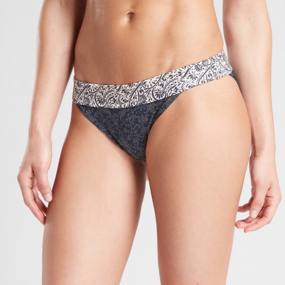 Athleta Aqualuxe Batik Mid Rise Bathing Suit Bottom